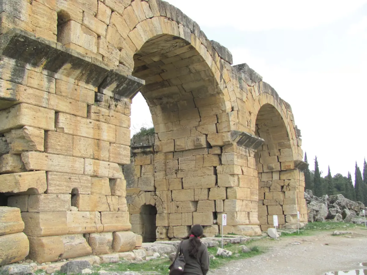 The arched gate in Hierapolis