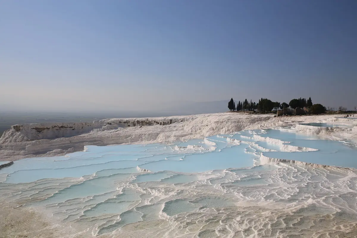 Les vastes terrasses de Pamukkale